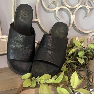 Rockport Black Leather The Walking Sandal Slides Womens 7W